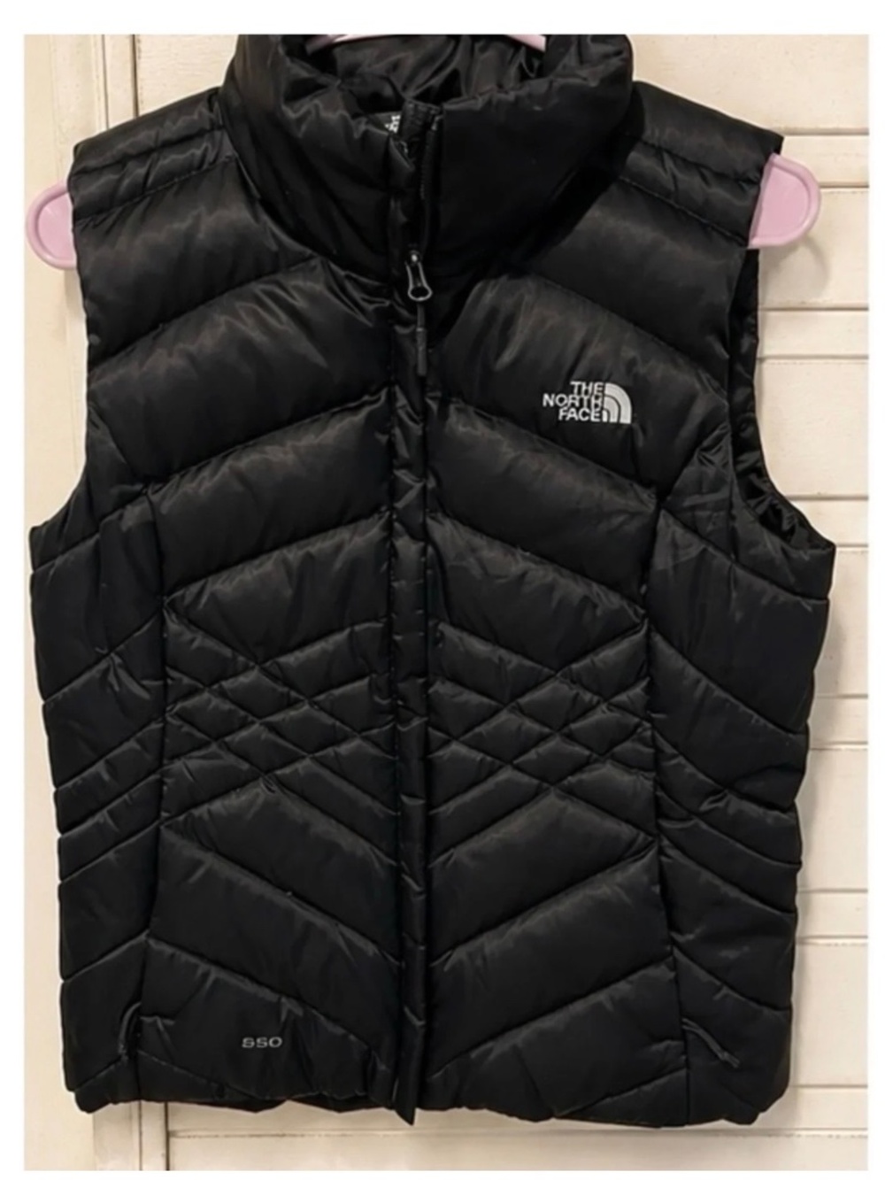 The North Face 550 Fill Power Black Puffer Vest Women’s Medium Zip Up